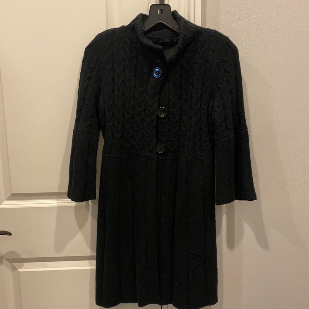 3/4 Sleeve Black Thigh Length Sweater